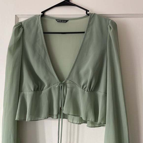 Tie Front Ruffle Hem Bell Sleeve Top - Picture 2 of 4